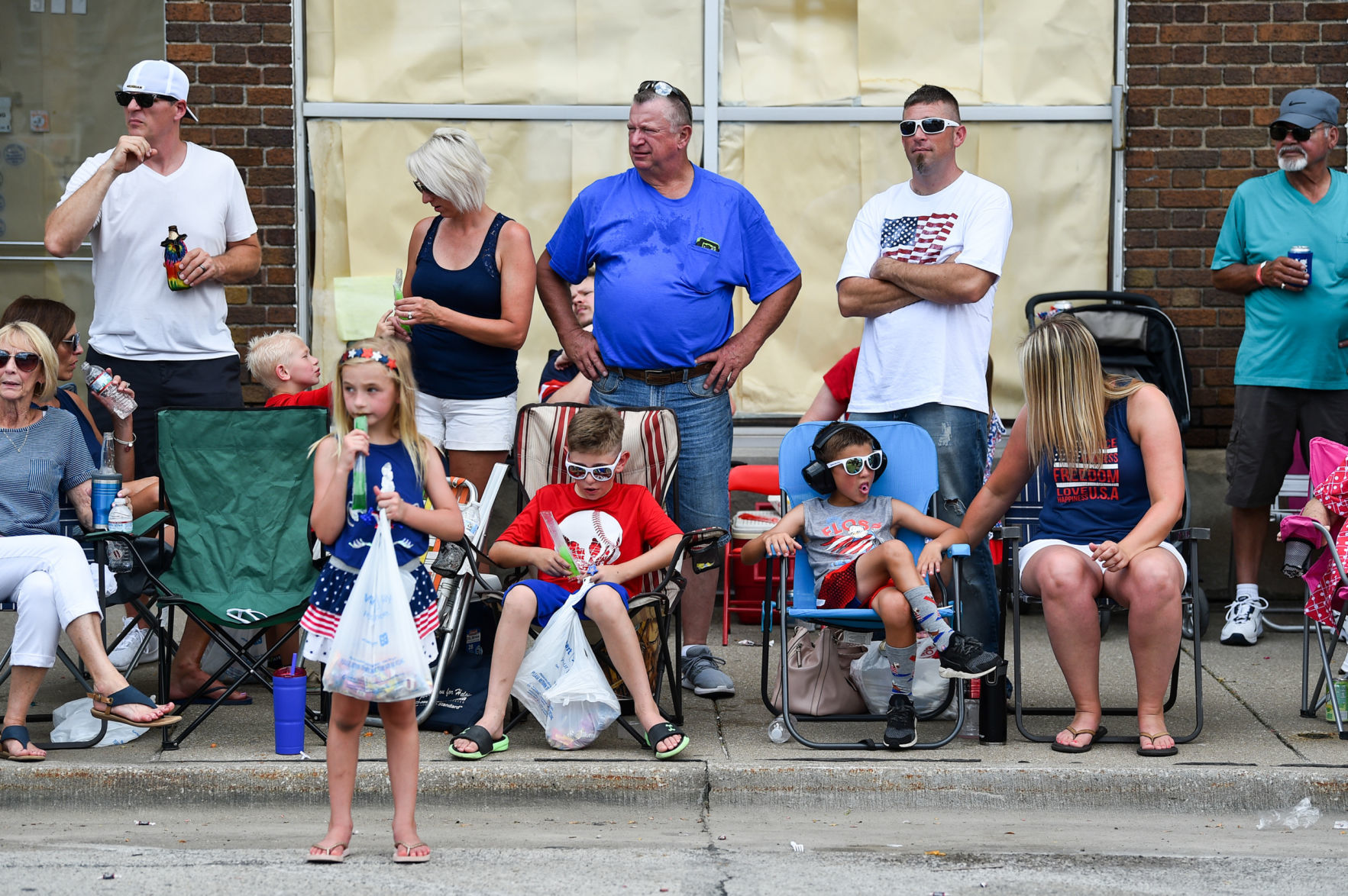 070519-mda-nws-em4thparade-049a.jpg